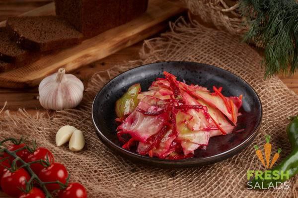 Капуста кусковая со свеклой